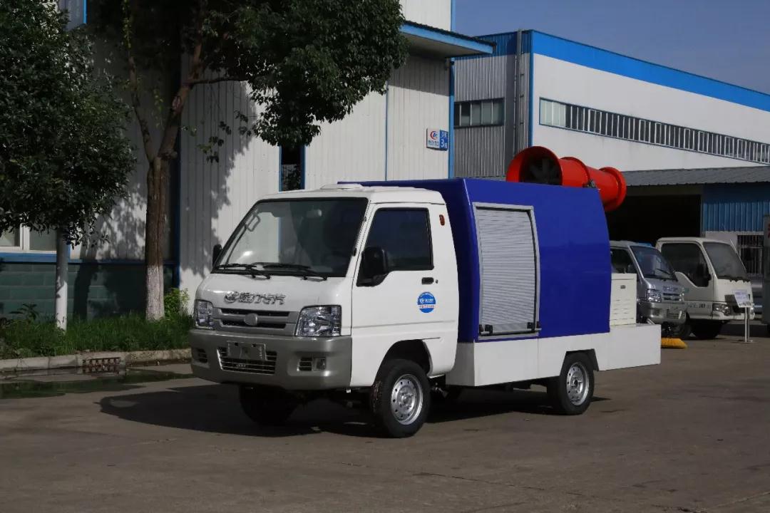 程力新能源人工智能搶險(xiǎn)救援車首批訂單圓滿交車,為國(guó)家電網(wǎng)提供一流產(chǎn)品