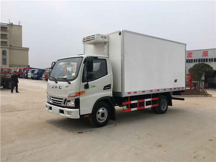 冷藏車在運輸過程中如何減少損耗?
